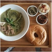 Geserveerd met een bagel 